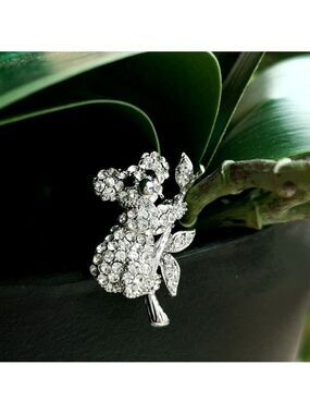 Silver crystal koala bear brooch pin 🆕